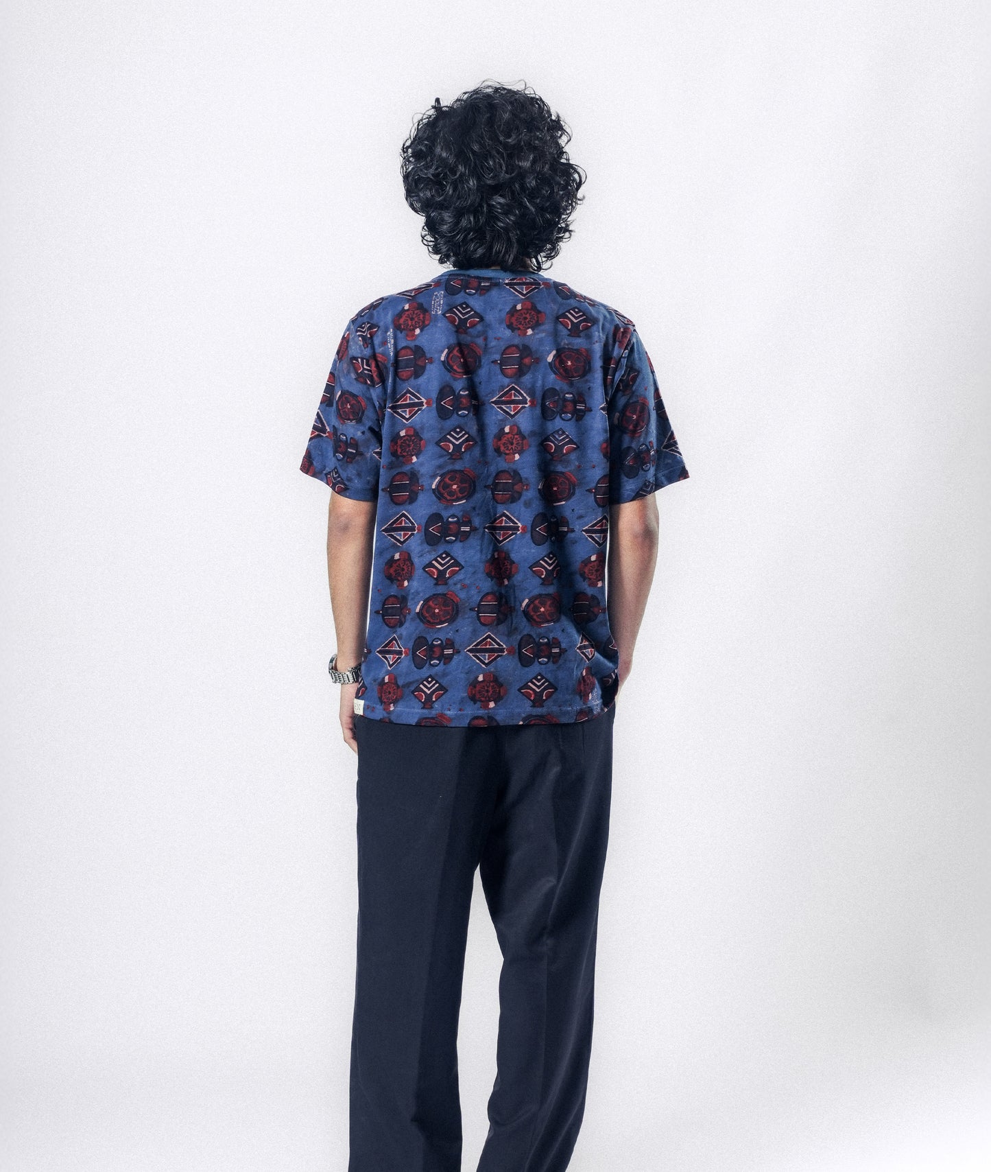 Low Tide Club (B) - Mugi