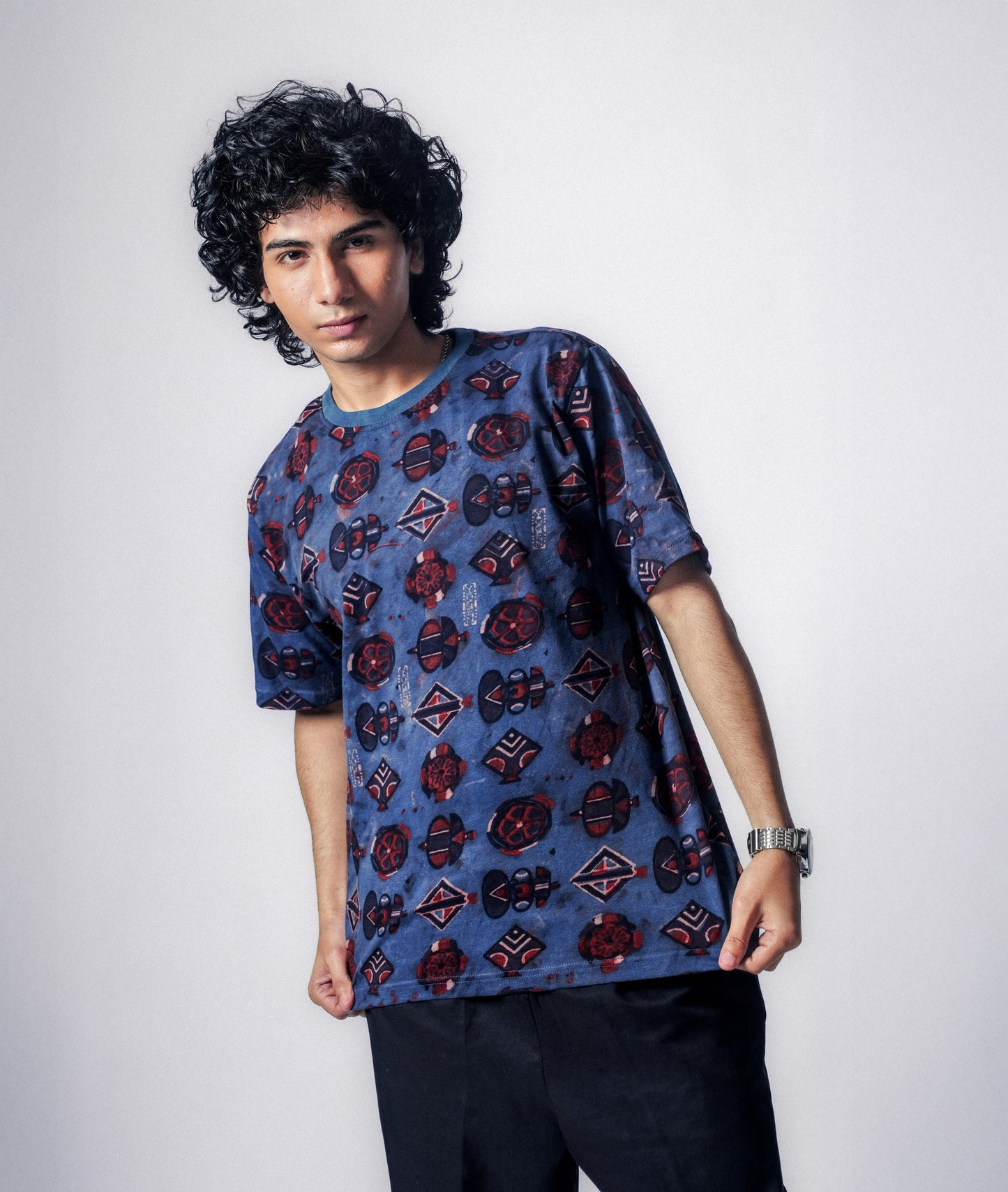 Low Tide Club (B) - Mugi