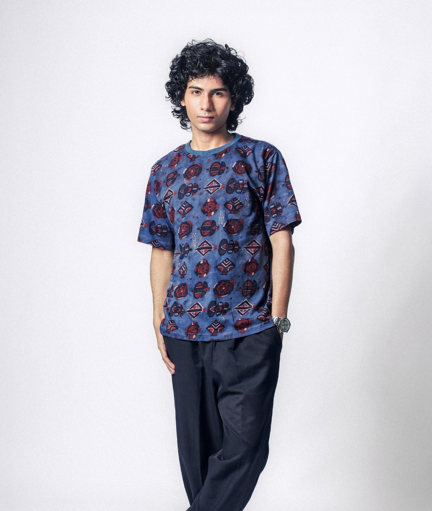 Low Tide Club (B) - Mugi