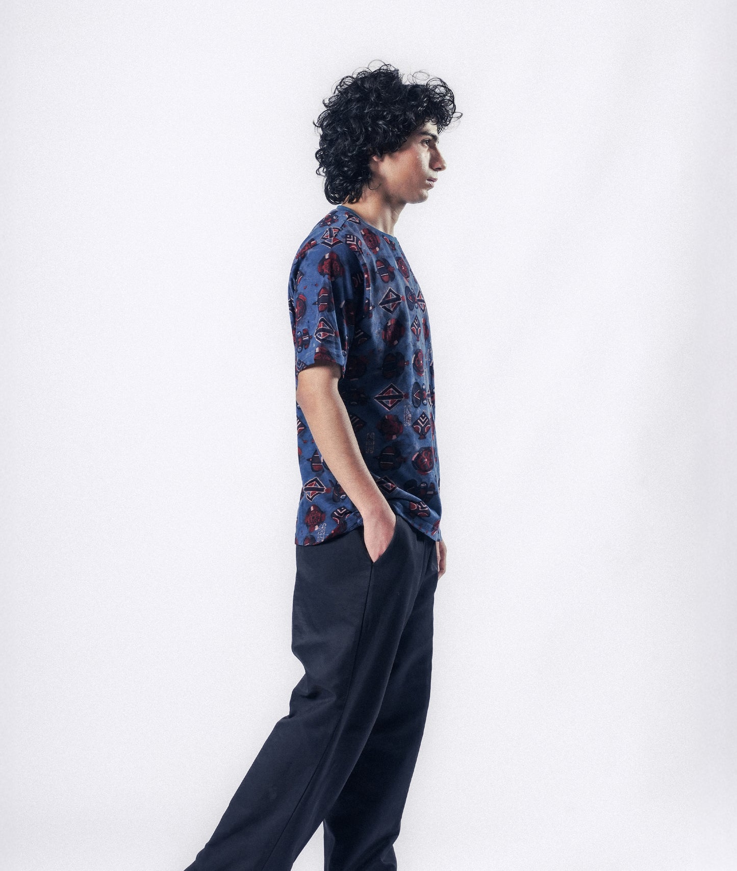 Low Tide Club (B) - Mugi